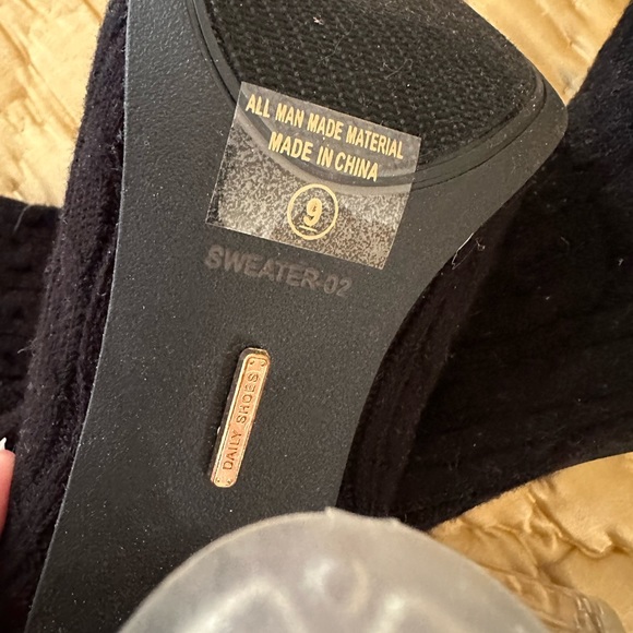 Sock boots transparent block heel pull on knit boots - Picture 6 of 6